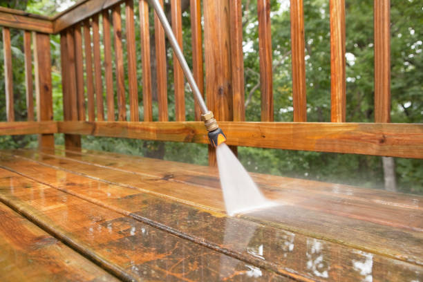 Professional Pressure Washing Services in Riverdale, CA